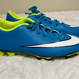 Nike Mercurial Size 7 Women